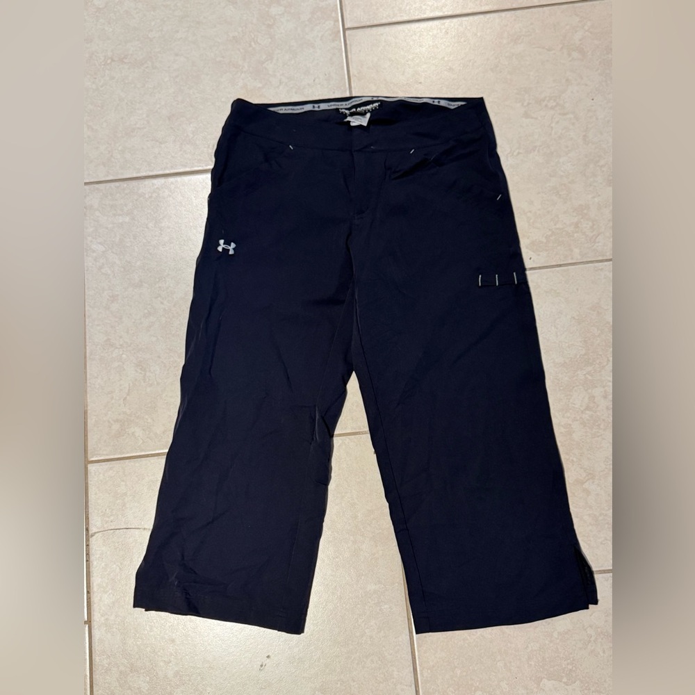 Under Armour Black Capri Pants
